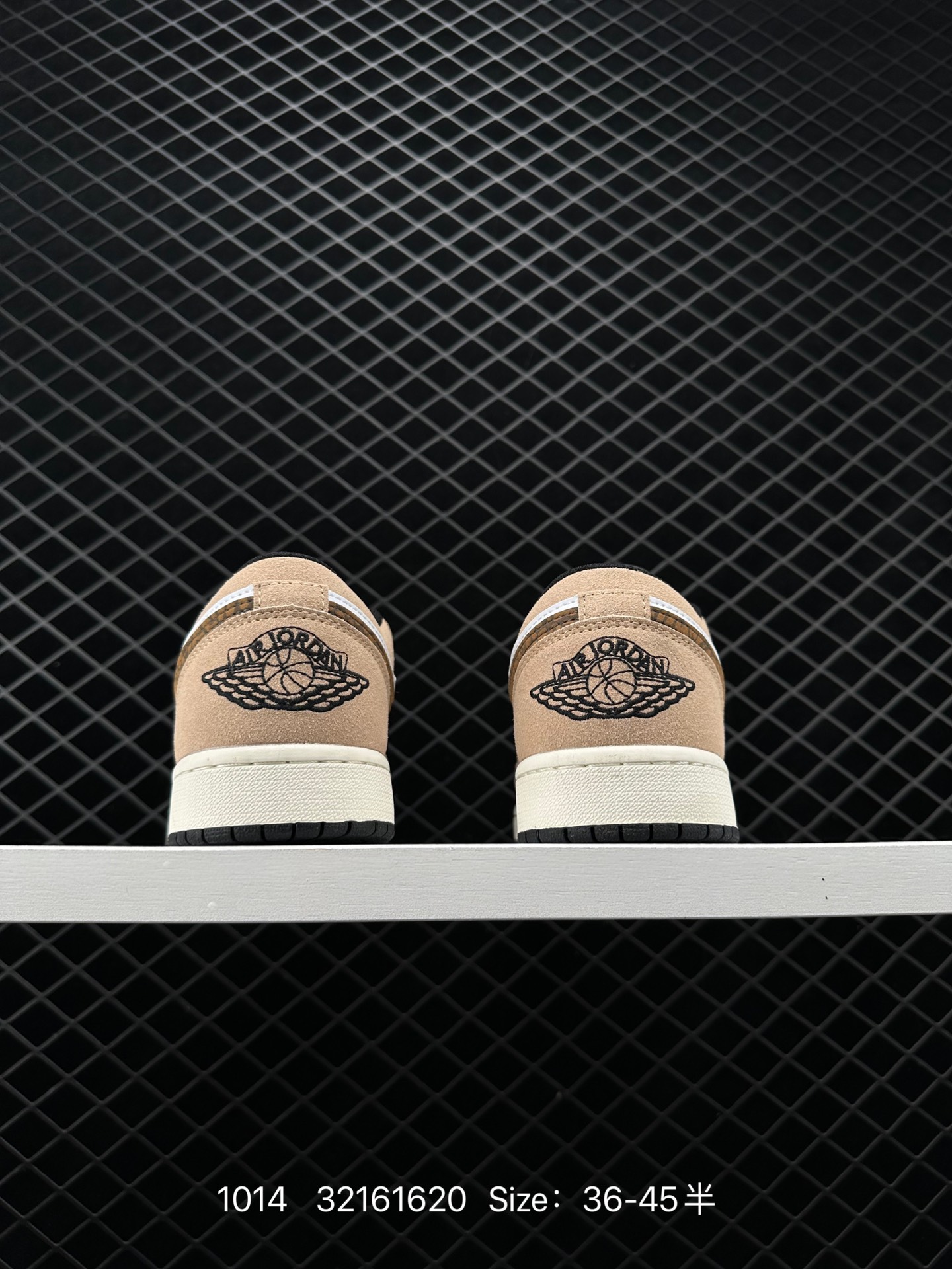 Air Jordan 1 Low AJ1